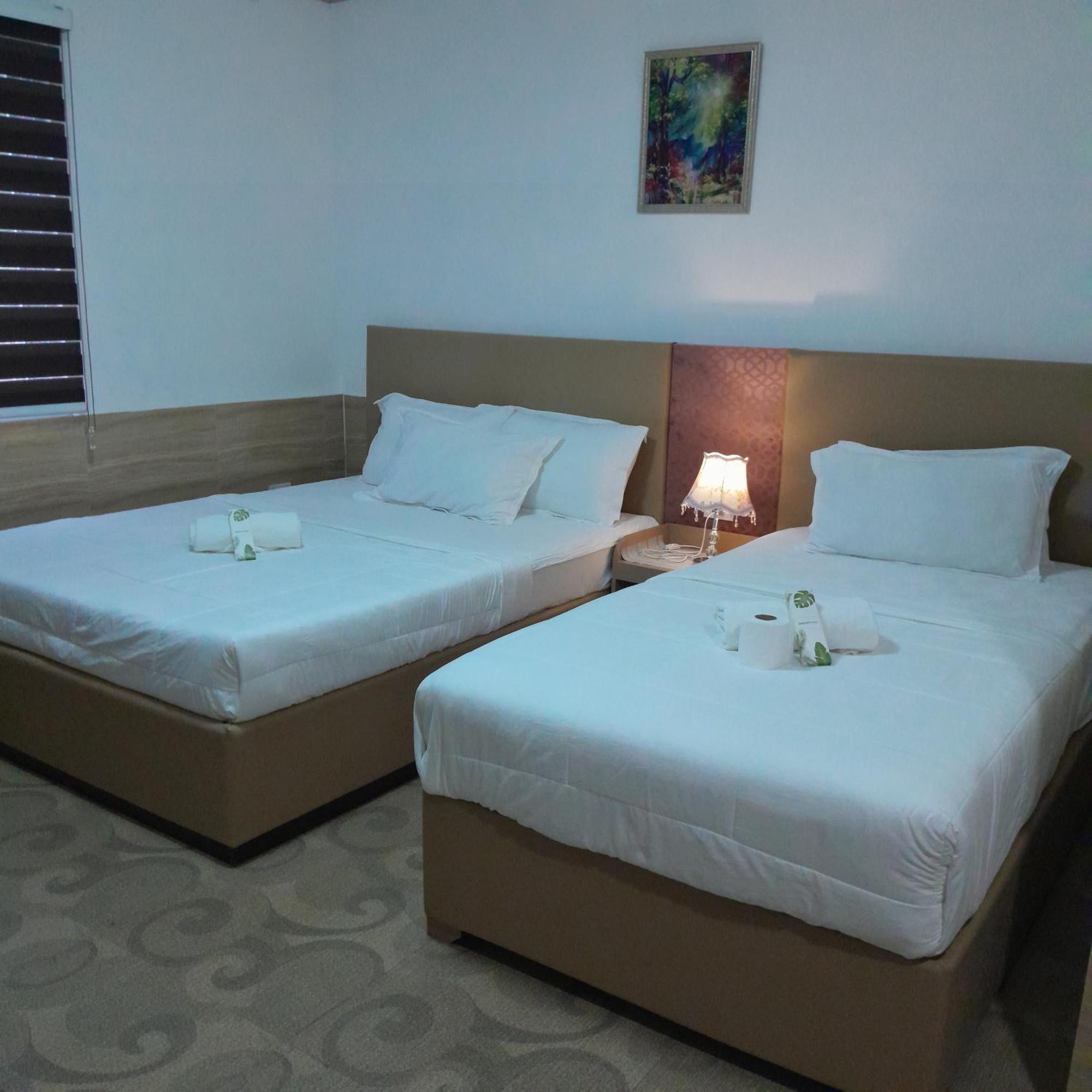 Airport Hotel Clark Clark Freeport Zone Exterior photo